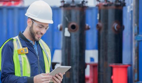 man tablet oil gas