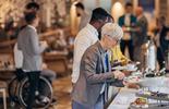 turismo accessibile donna la buffet