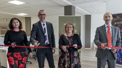 Taglio del nastro nuova sede QCertificazioni