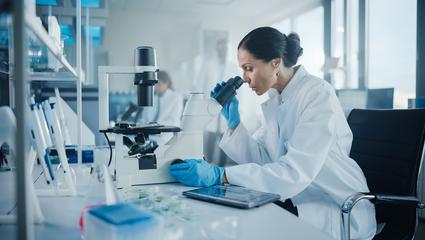 Donna laboratorio