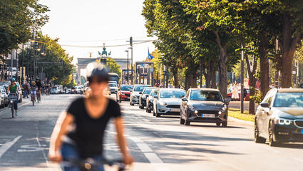 sicurezza-stradale-macchina-bici