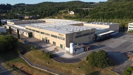 In foto, lo stabilimento Carapelli certificato "zero waste" da Bureau Veritas