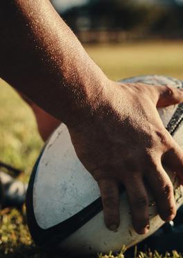 campo e palla di rugby 