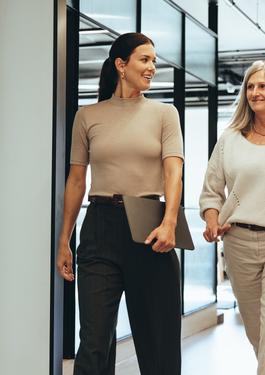 women working office
