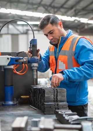 apparecchi-a-pressione-ASME-man-work